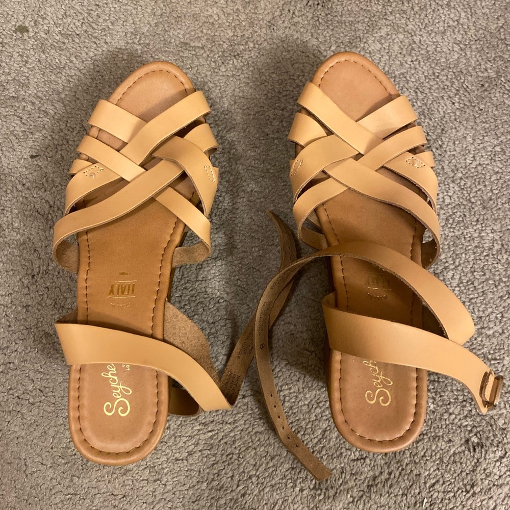 Wedges from lulus